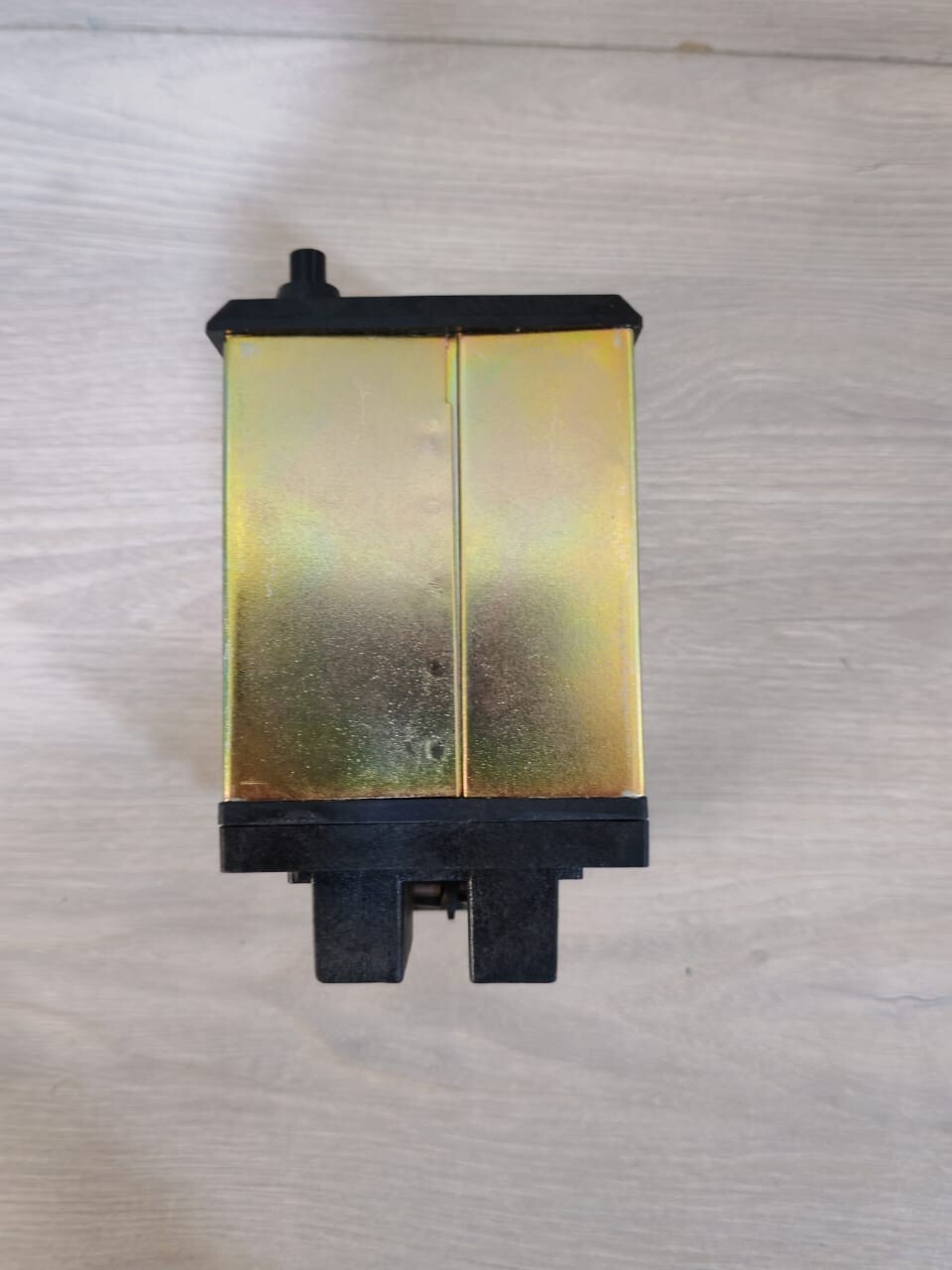 Areva R140 AREVA R140 D (220Vcc) 5
