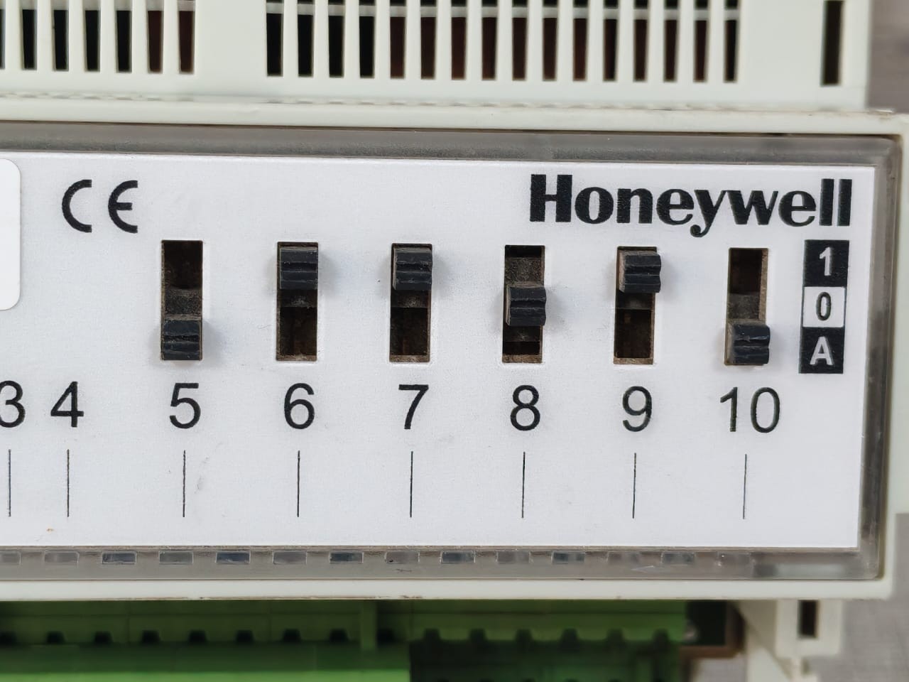 Honeywell XFC3D06001 Honeywell XFC3D06001 Excel Smart I/O Module 3