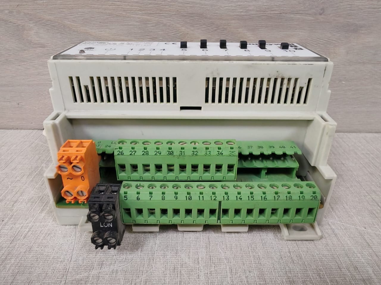 Honeywell XFC3D06001 Honeywell XFC3D06001 Excel Smart I/O Module 4
