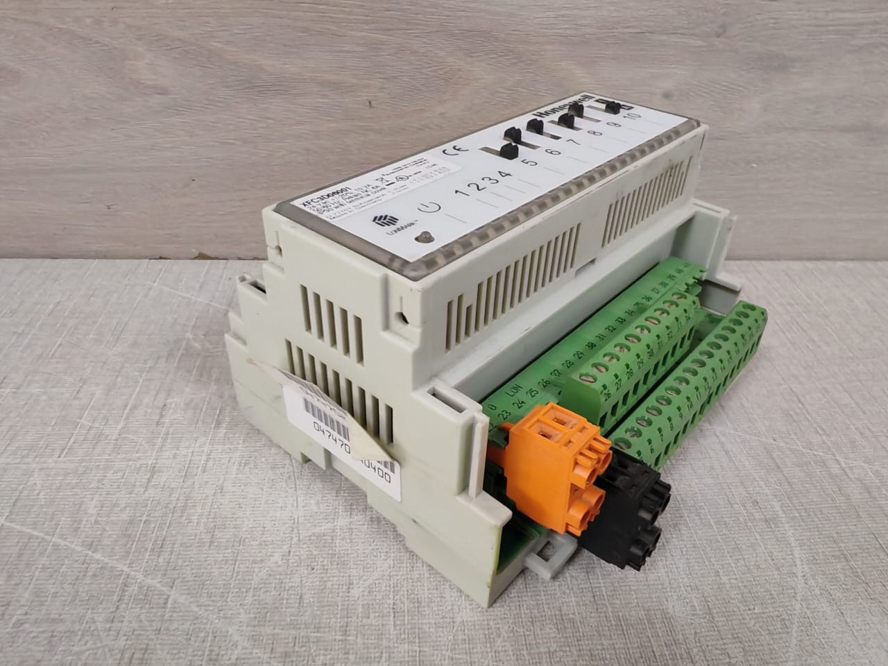 Honeywell XFC3D06001 Honeywell XFC3D06001 Excel Smart I/O Module 10