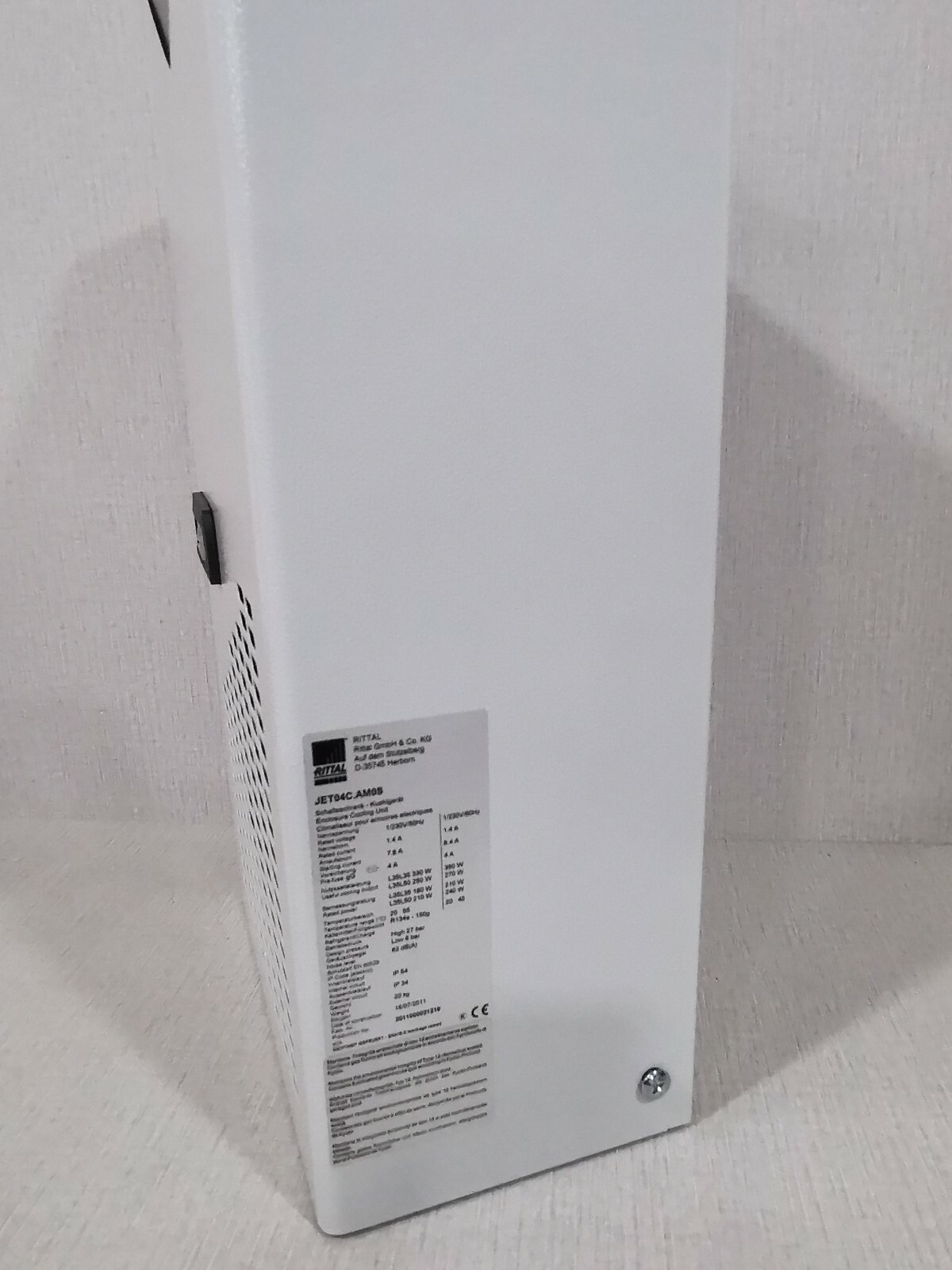 Rittal JET04C.AMOS RITTAL JET04C.AMOS CABINET FRIDGE D-35745 3