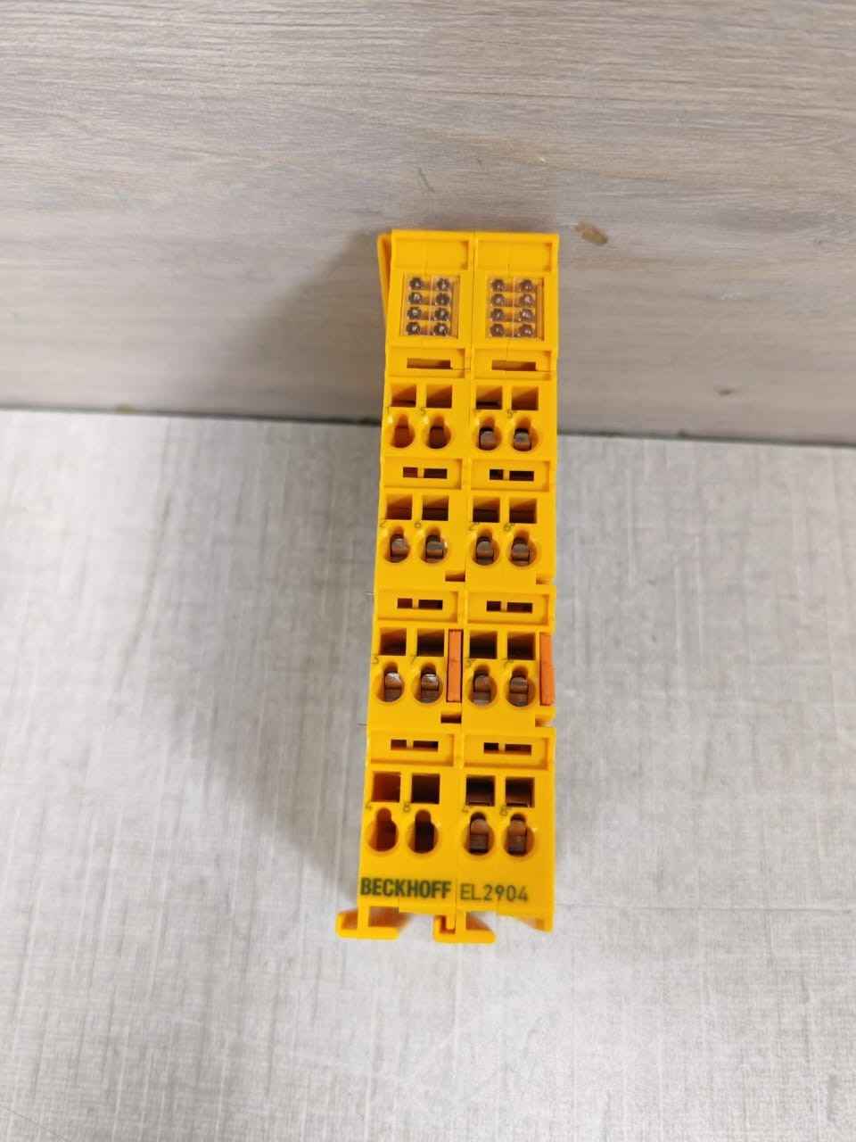 Beckhoff EL2904 BECKHOFF EL2904 EtherCAT TERNINAL 4-CHANNEL DIGITAL OUTPUT 24V DC 5
