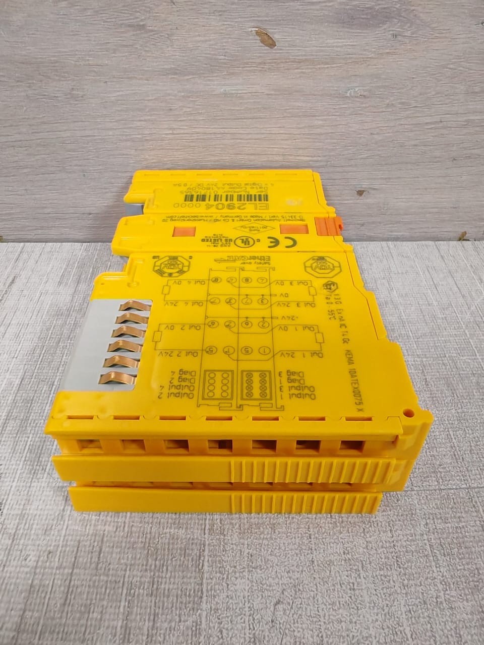 Beckhoff EL2904 BECKHOFF EL2904 EtherCAT TERNINAL 4-CHANNEL DIGITAL OUTPUT 24V DC 7