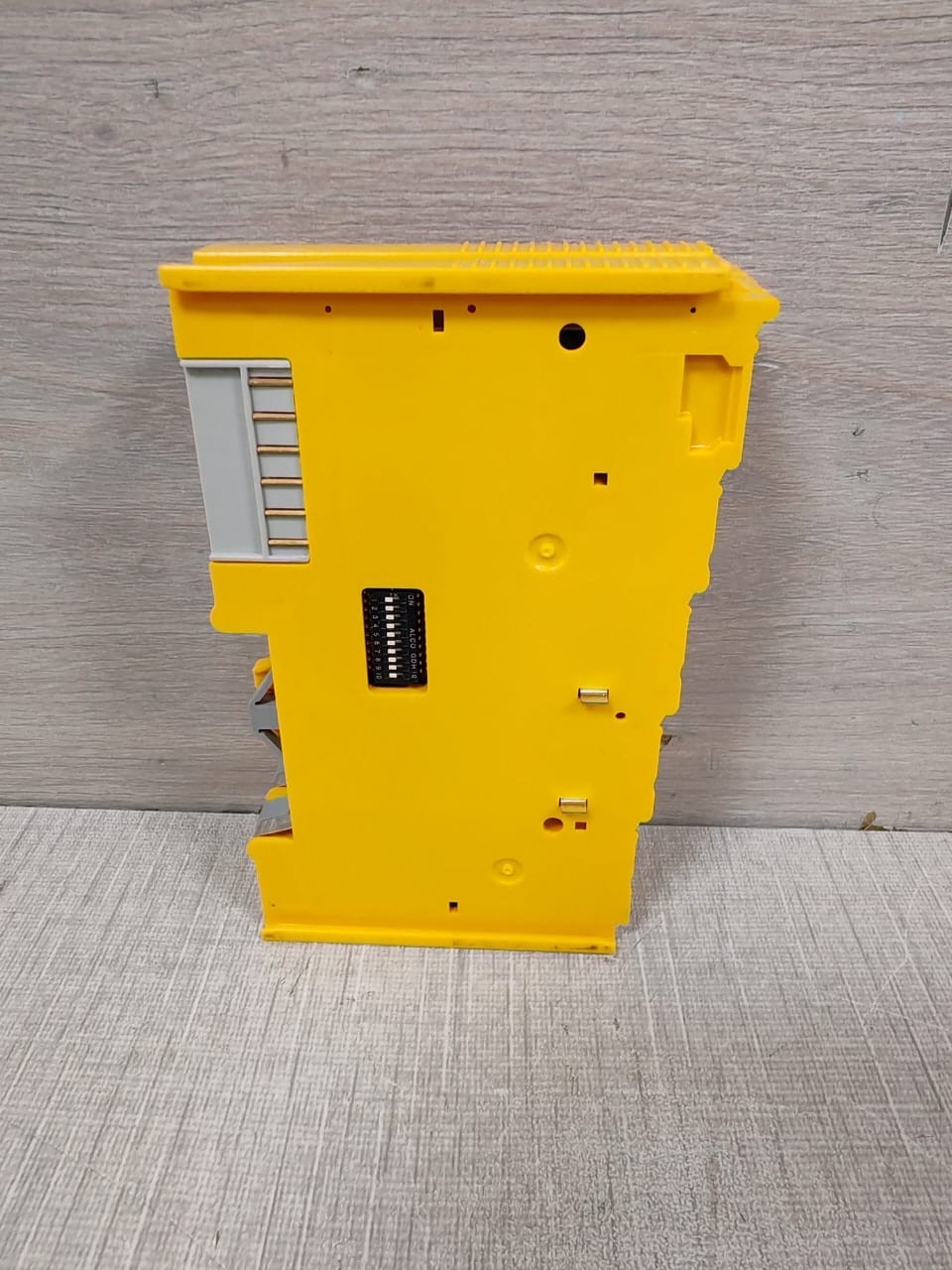 Beckhoff EL2904 BECKHOFF EL2904 EtherCAT TERNINAL 4-CHANNEL DIGITAL OUTPUT 24V DC 10