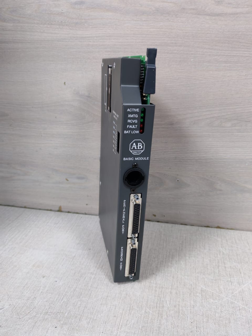 Rockwell Automation 1771-DB ALLEN BRADLEY 1771-DB ONE BASIC MODULE 3