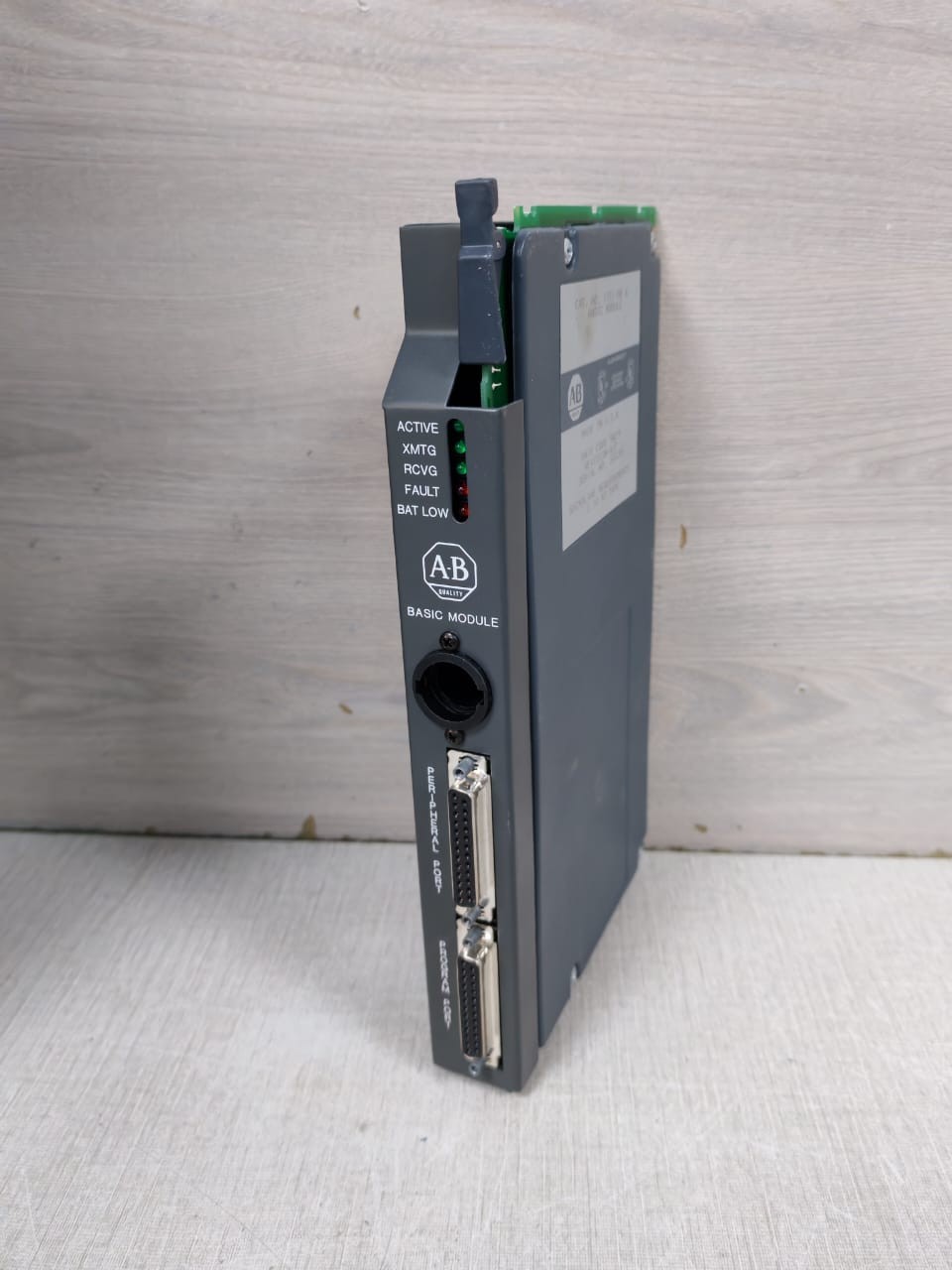 Rockwell Automation 1771-DB ALLEN BRADLEY 1771-DB ONE BASIC MODULE 4