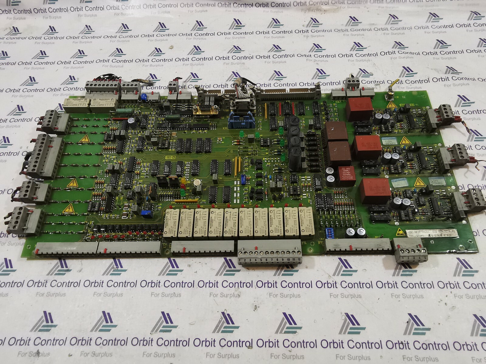 Siemens 6SC-9830-0HG61 SIEMENS 6SC 9830-0HG61 BOARD 4