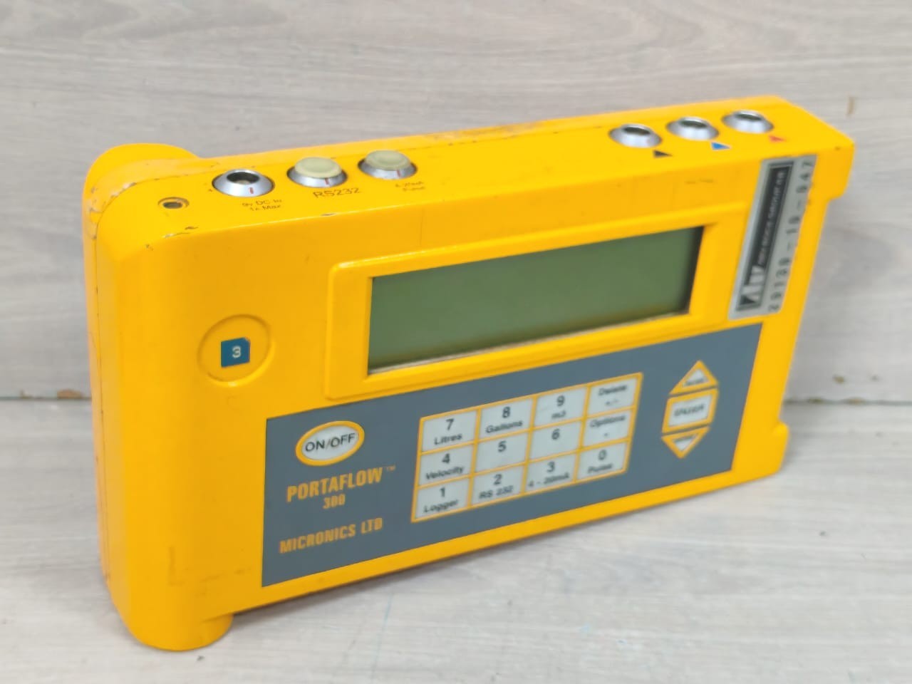 MICRONICS LTD PORTAFLOW-300 MICRONICS LTD PORTAFLOW 300 ULTRASONIC FLOW METER 7