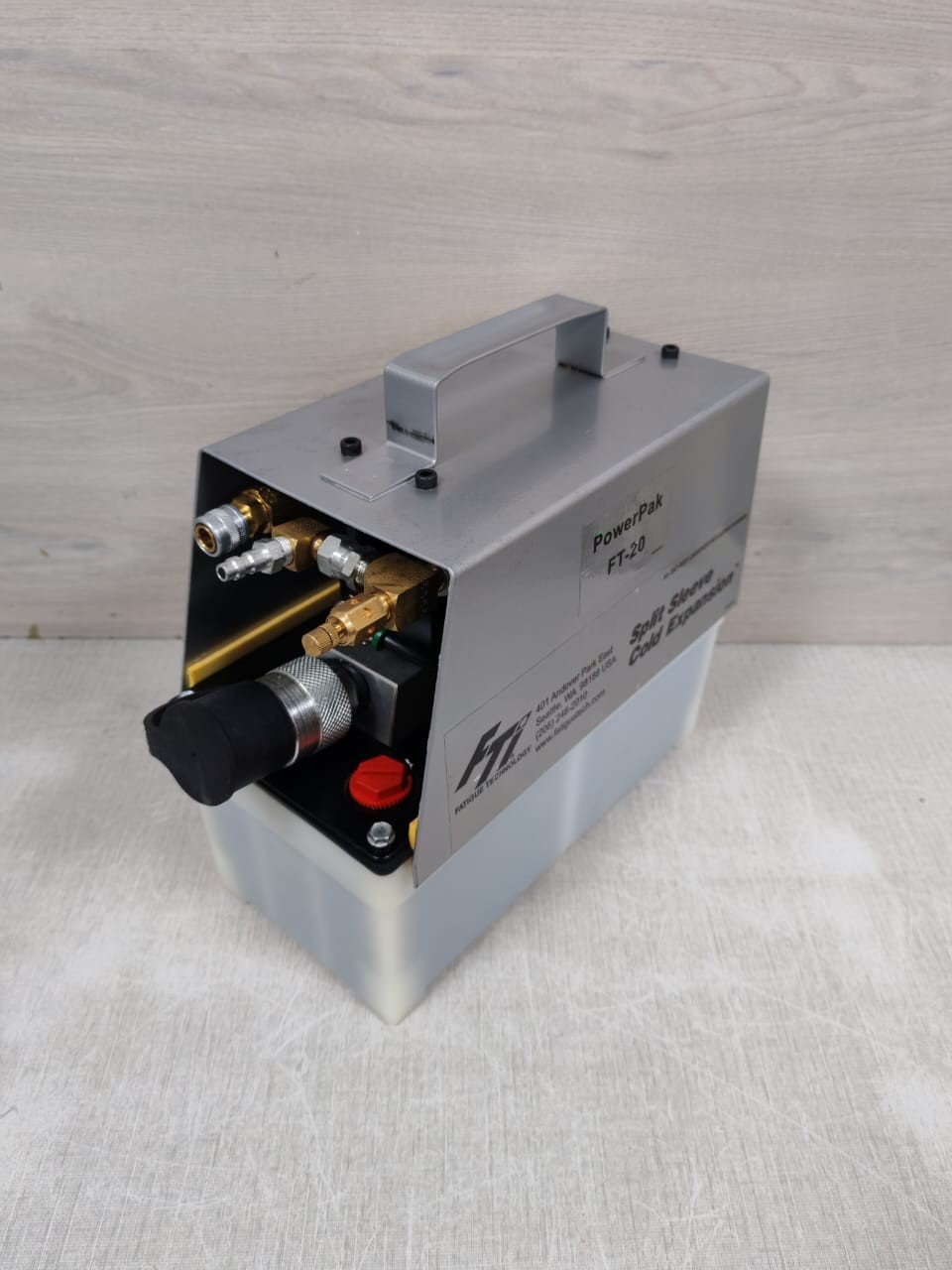FT-20 FATIGUE TECHNOLOGIES INC. FT-20/FT-20A POWERPAK HYDRAULIC PUMP - WITH DIRTI 3