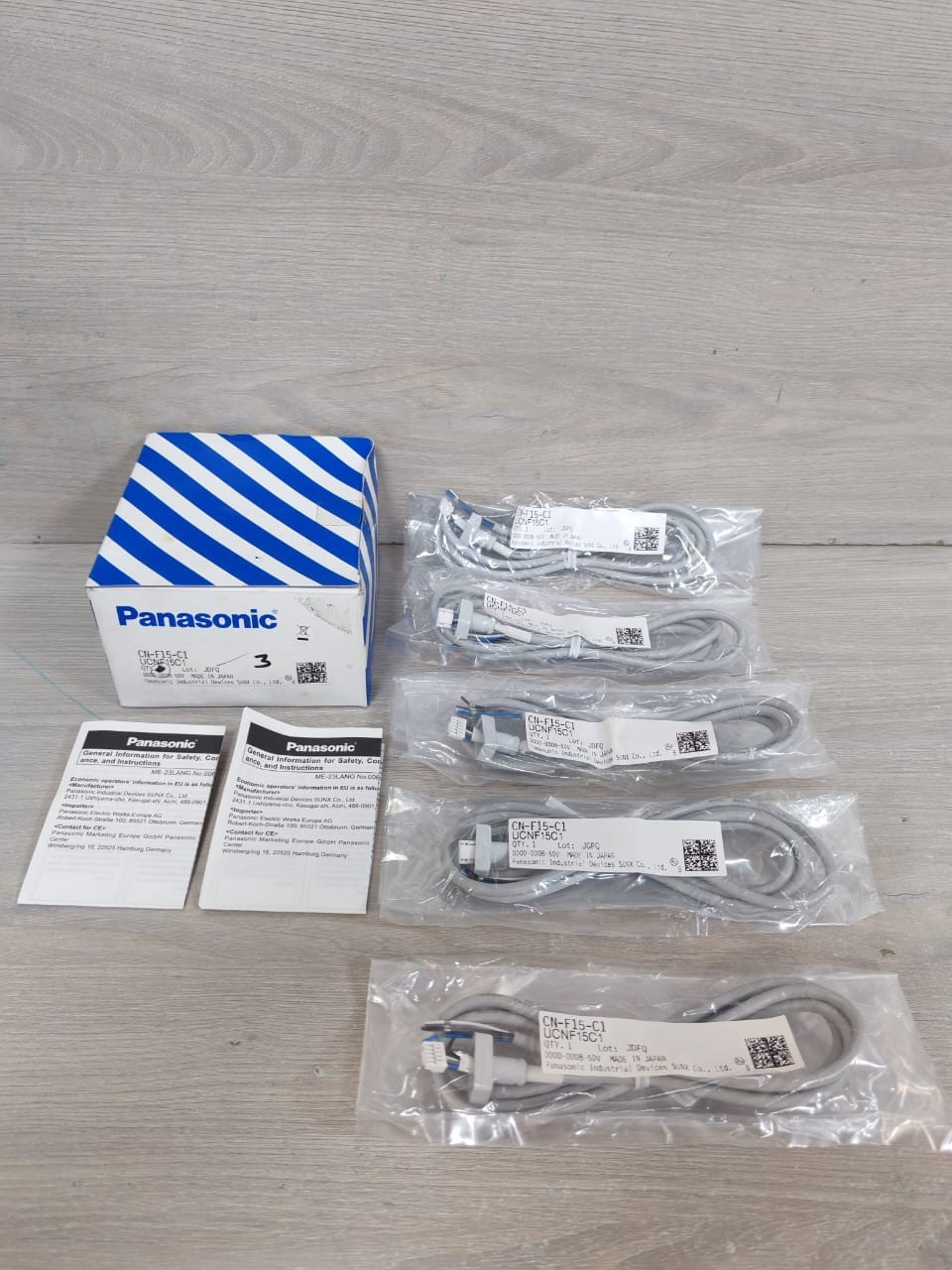 Panasonic CN-F15-C1 Male Connected Cable (1 BOX - 5 PACK)