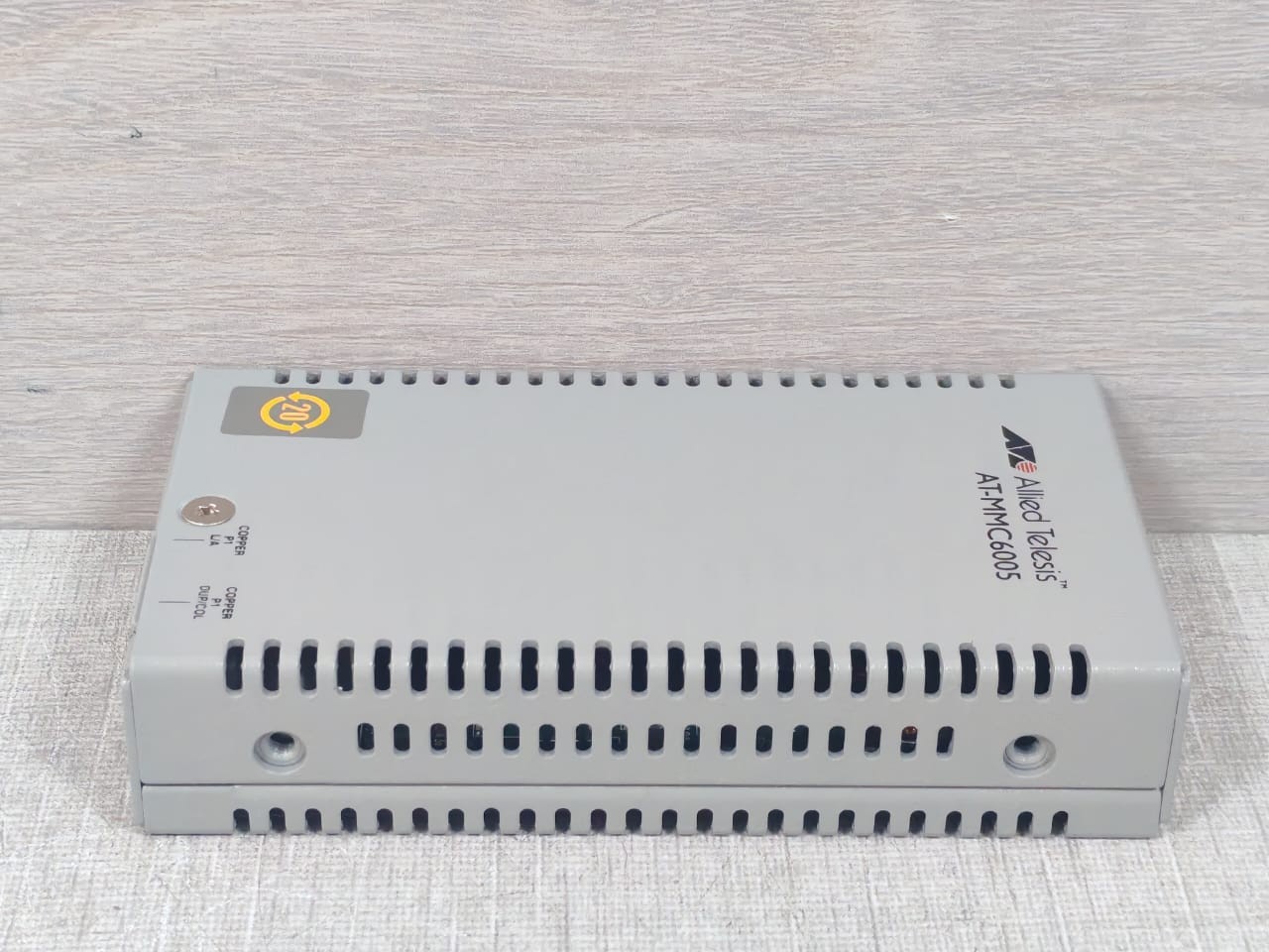 Allied Telesis MMC6005 Allied Telesis AT-MMC6005 Media Converter - No Adapter & 7