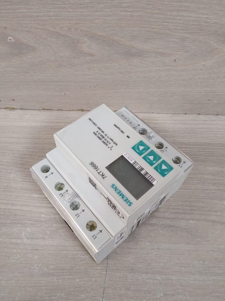 Siemens 7KT1666 SIEMENS 7KT1666 POWER MONITORING DEVICE 3