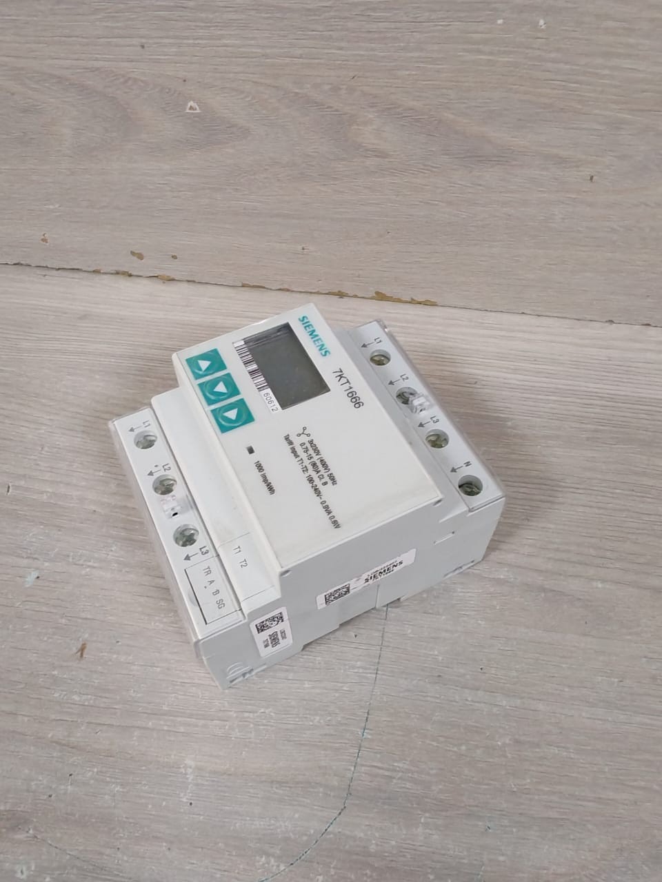 Siemens 7KT1666 SIEMENS 7KT1666 POWER MONITORING DEVICE 4