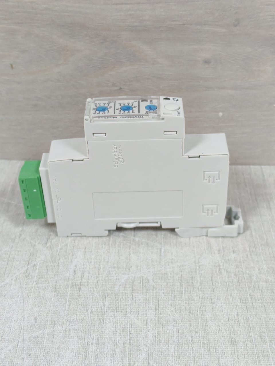 Schneider Electric TRV00210 SCHNEIDER ELECTRIC TRV00210 MODBUS SL COMMUNICATION INTERFACE MODULE 9