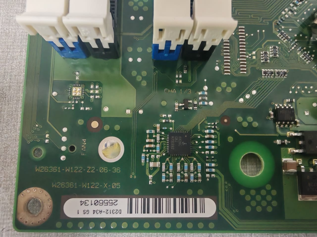 Siemens D2312-A34 FUJITSU - SIEMENS D2312-A34 GS 1 / W26361-W122-Z2-06-36 MOTHERBOARD 5