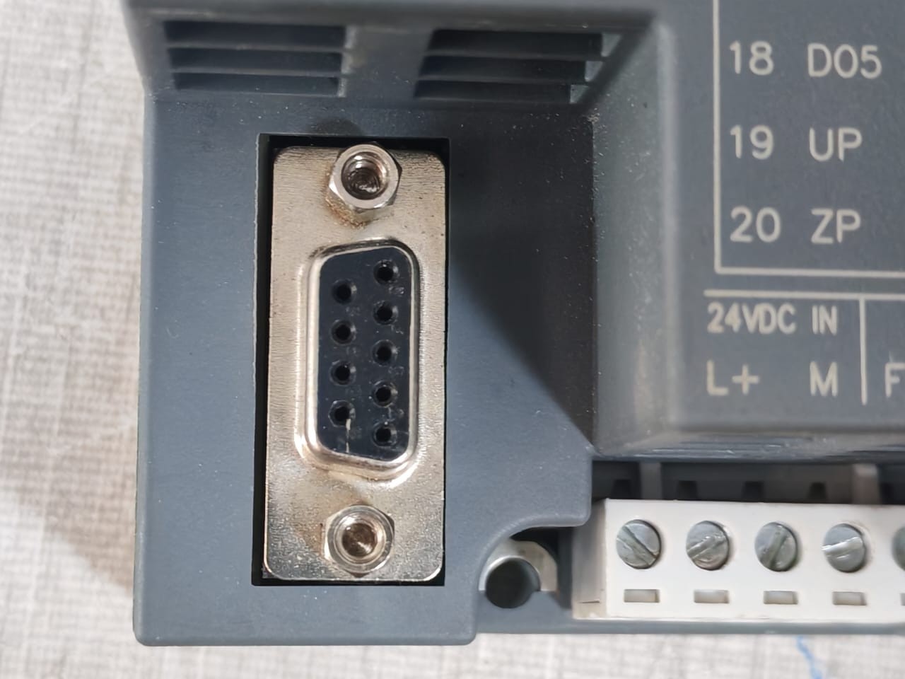 ABB PM554-TP ABB PM554-TP B3 Central Processing Unit 1SAP120600R0001 4