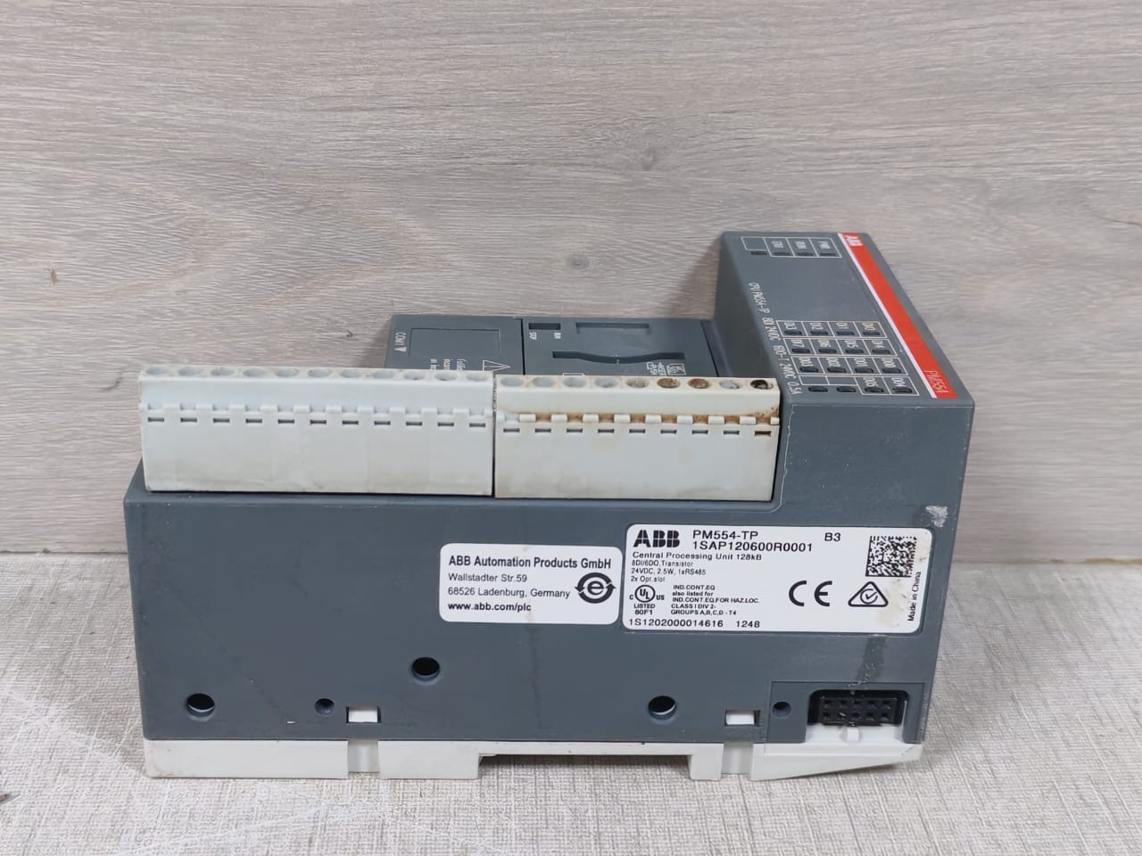 ABB PM554-TP ABB PM554-TP B3 Central Processing Unit 1SAP120600R0001 7