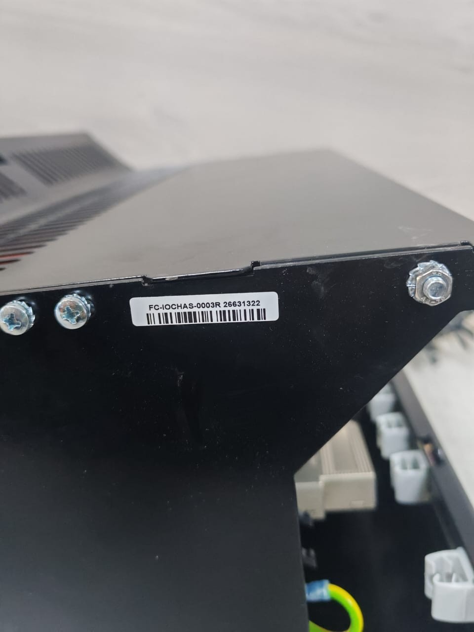 Honeywell WITH-10 HONEYWELL IOCHAS-0003R REDUNDANT ENCLOSURE WITH 10-0001x2 PCB 8