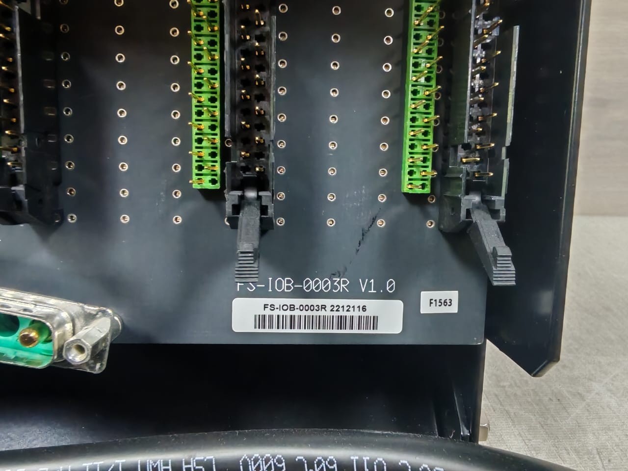 Honeywell WITH-10 HONEYWELL IOCHAS-0003R REDUNDANT ENCLOSURE WITH 10-0001x2 PCB 10
