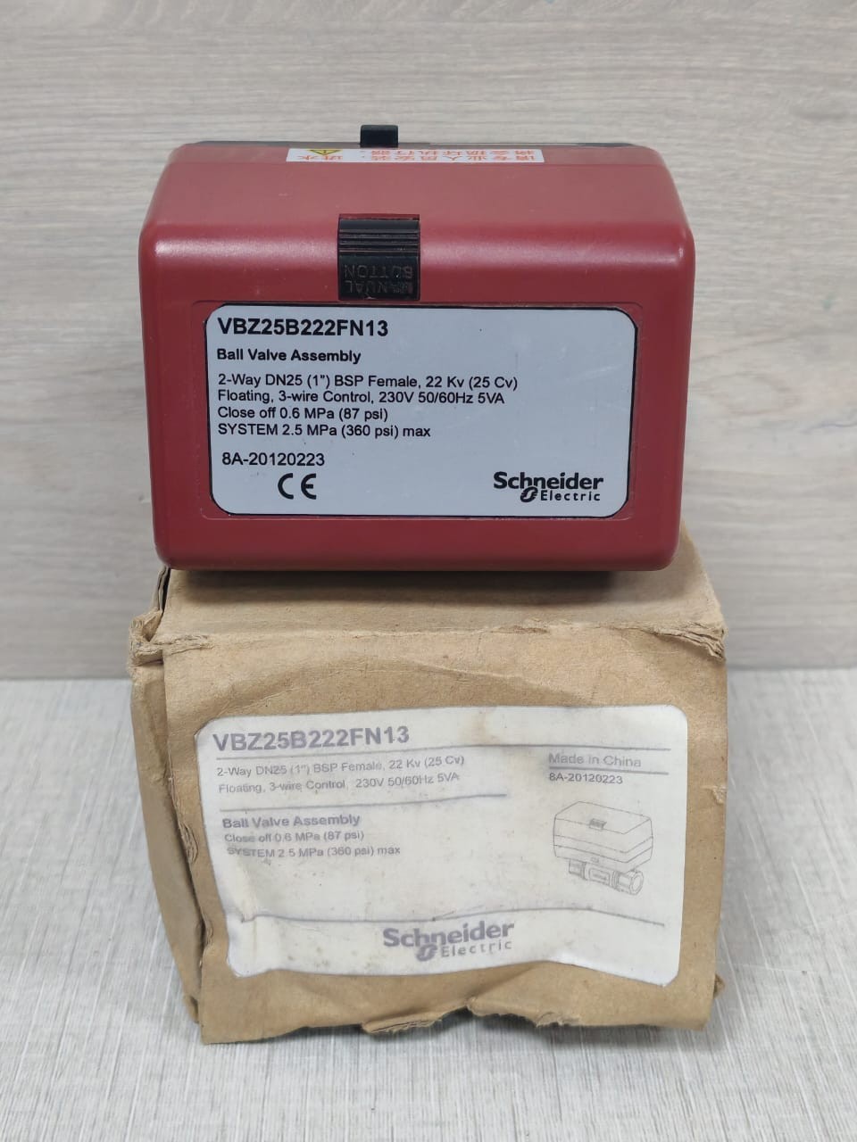 Schneider Electric VBZ25B222FN13 Kugelhahn-Baugruppe 2-Wege DN25 (1") BSP Inn