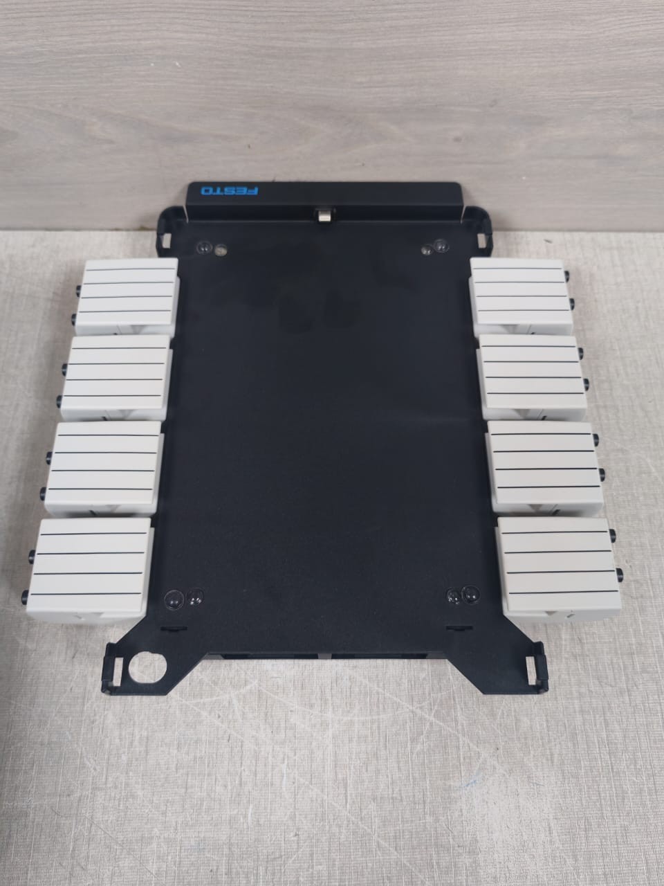 Festo KD19 FESTO TEC2SCREEN D:T2S-BG-BA 8028156 KD19 BASE AND CONNECTS 10