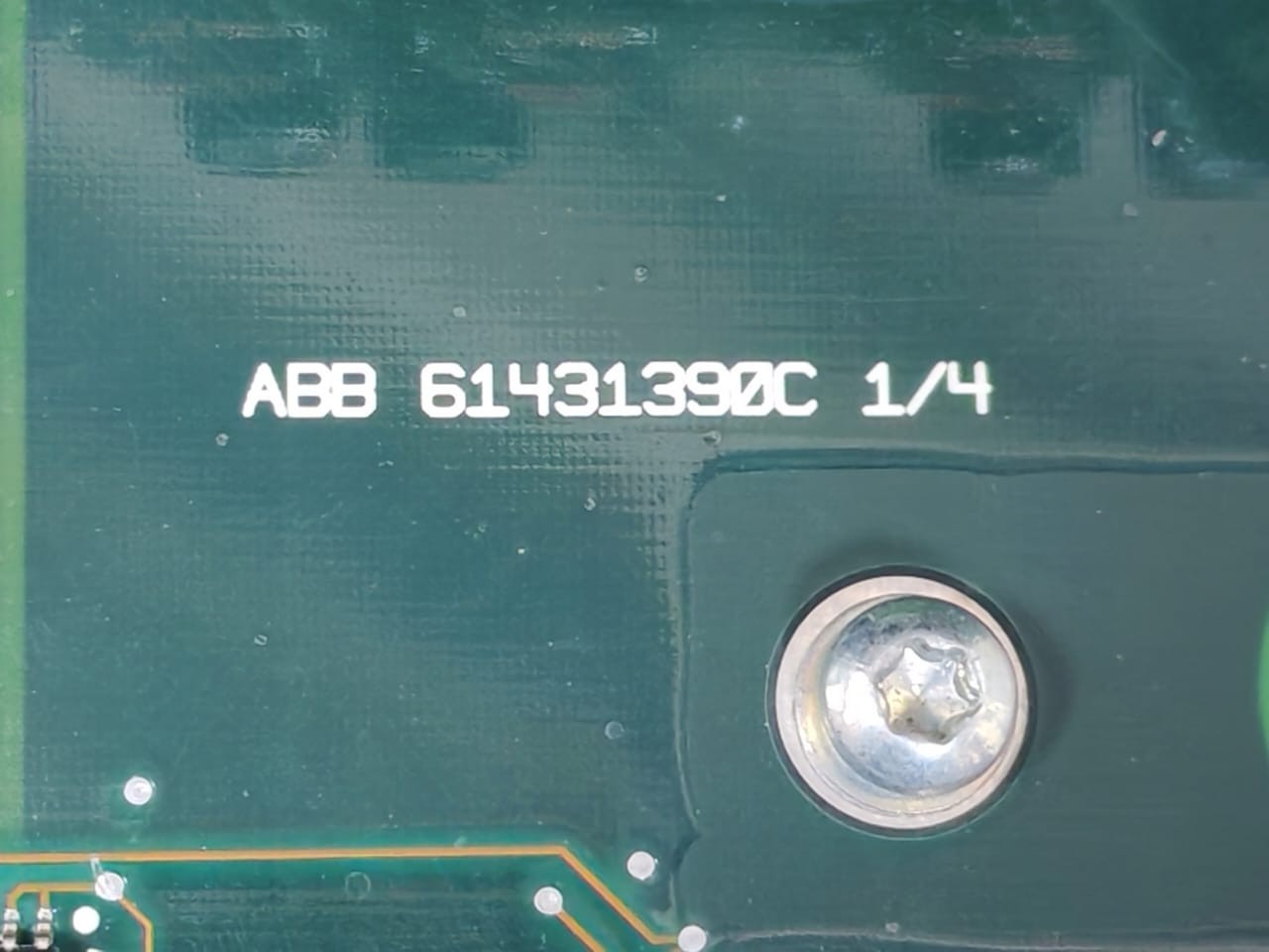 ABB NINT-71C ABB NINT-71C Main Circuit Interface Board 61431390C 1/4 with 6 pcs ABB NGDR-02C 2
