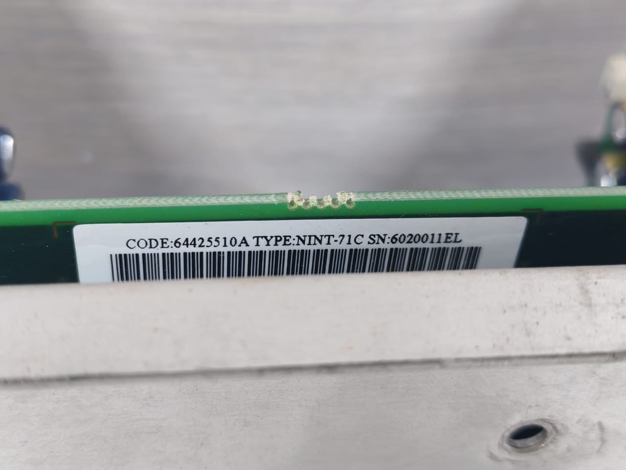 ABB NINT-71C ABB NINT-71C Main Circuit Interface Board 61431390C 1/4 with 6 pcs ABB NGDR-02C 3