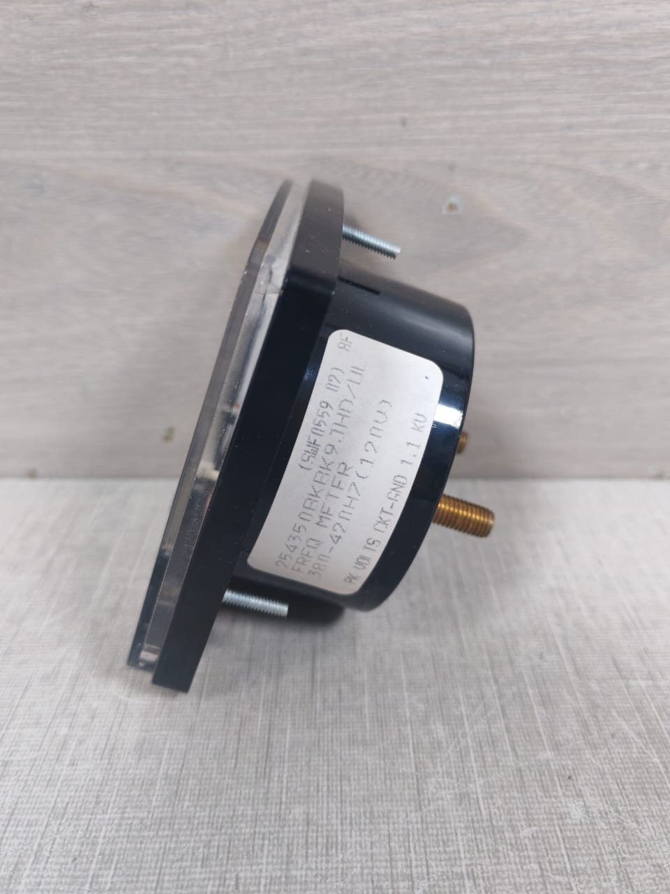 Yokogawa METER-380 YOKOGAWA 254350BKBK9JHD/UL FREQUENCY|PANEL METER 380-420HZ 120V 8
