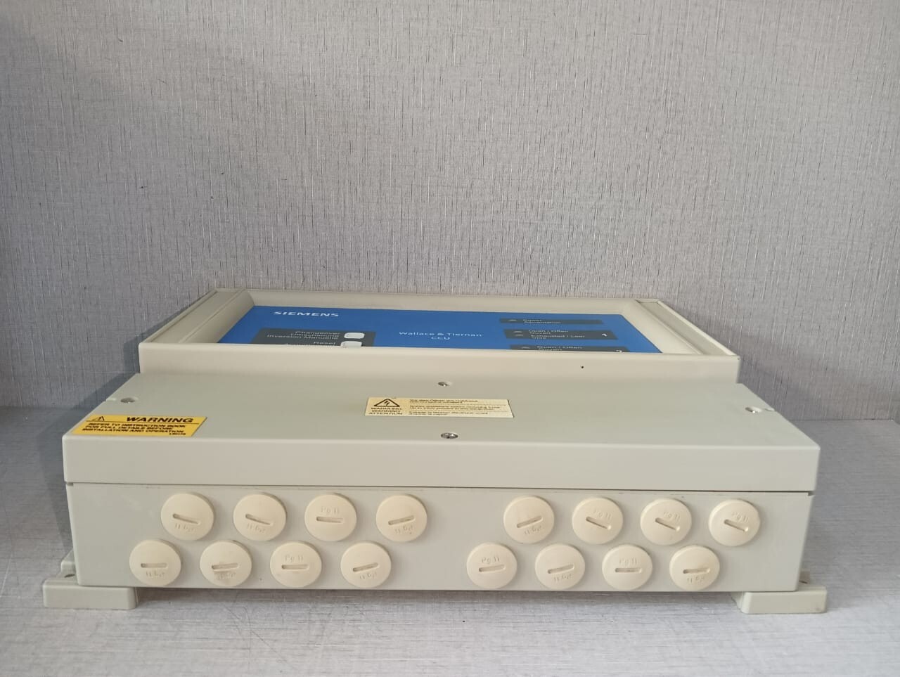 Siemens AAB2172 SIEMENS /WALLACE & TIERNAN CCU AAB2172 CHANGER 6