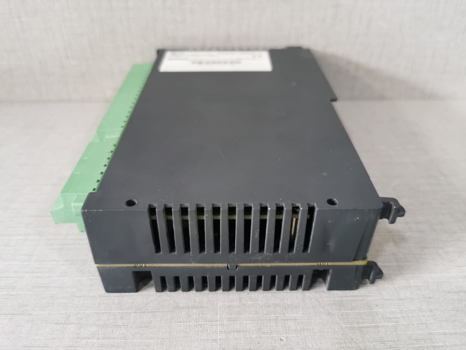 Schneider Electric MES120 Schneider Electric 59715 MES120 14 Inputs + 6 Outputs / 24-250 VDC 7