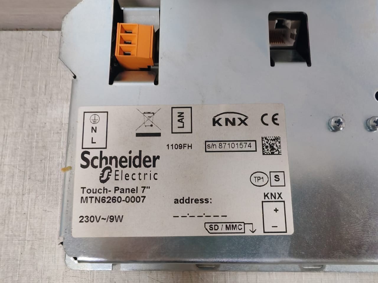 Schneider Electric MTN6260-0007 SCHNEIDER ELECTRIC MTN6260-0007 TOUCH PANEL 6" 5