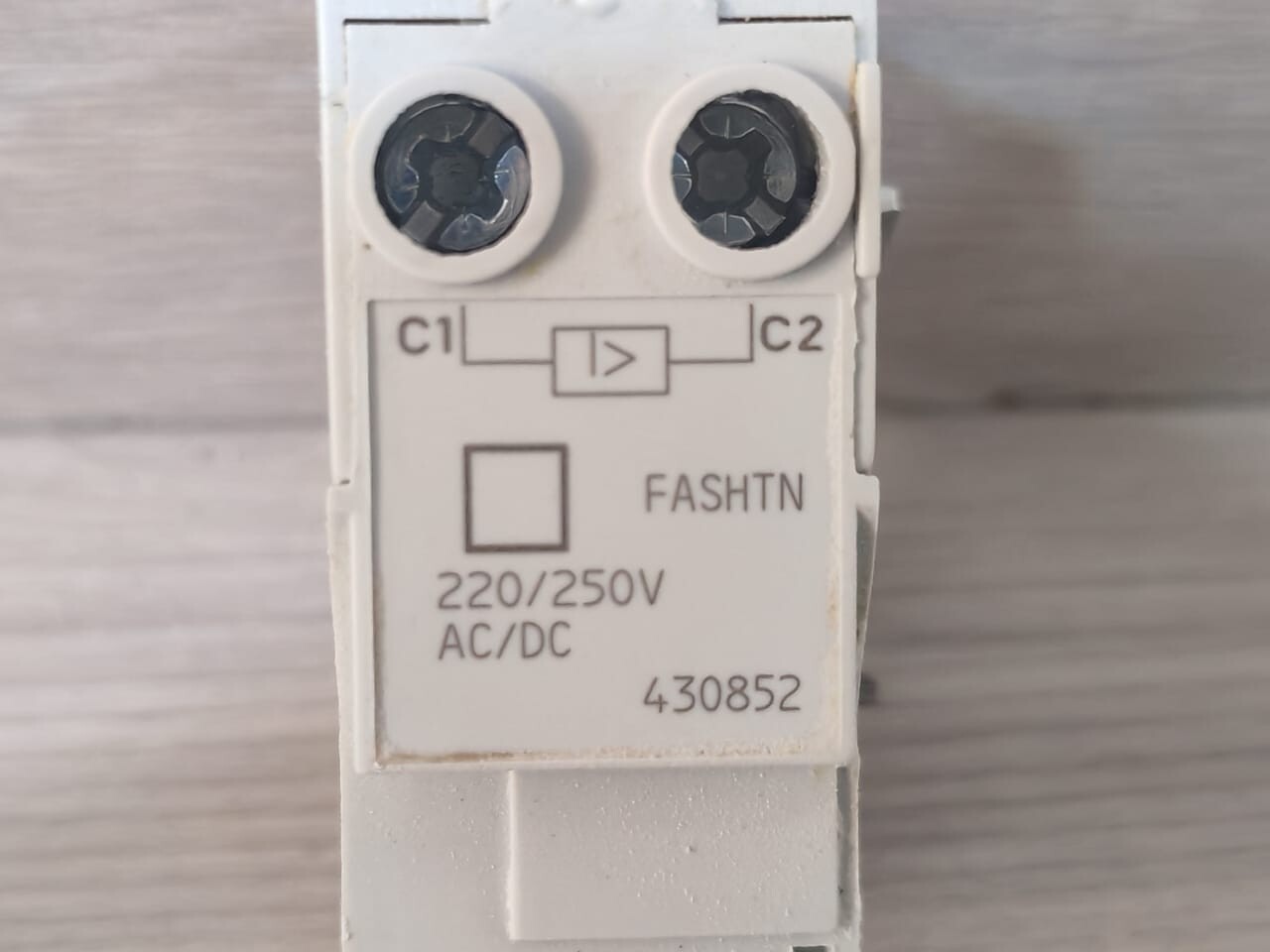 GE PLP522 FASHTN 430852 GENERAL ELECTRIC SHUNT RELAY PLP522 - WITHOUT ORIGINAL BOX 3