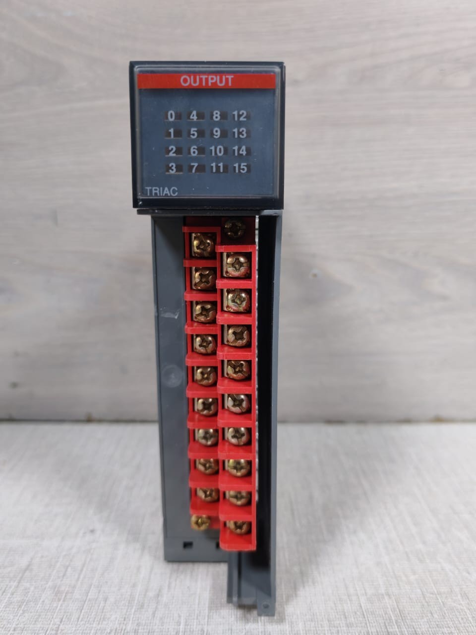 Rockwell Automation 1746-0A16 ALLEN BRADLEY SLC 500 ANALOG OUTPUT MODULE 1746-0A16 SER C 5