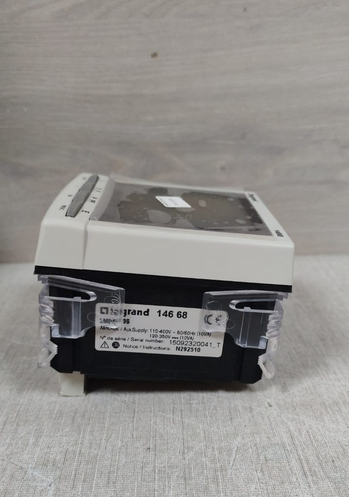 Legrand METER-100 LEGRAND EMDX3 S96 14668 MULTIFUNCTION METER 100-400V - WITH DIRTY BOX 8