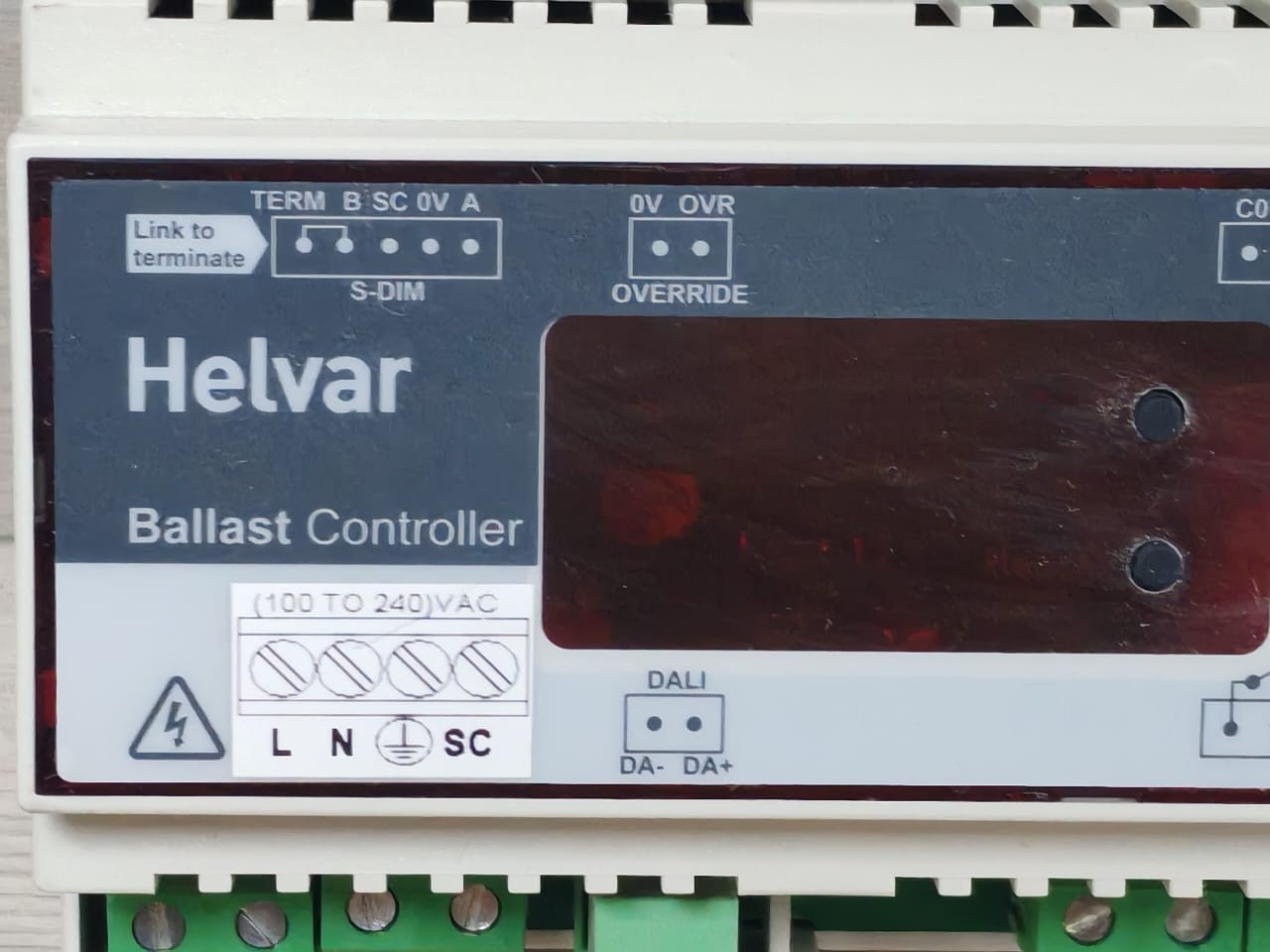 Helvar 474 Helvar 474 Ballast Controller B/W V1.60 Rev.8 100-240VAC 2