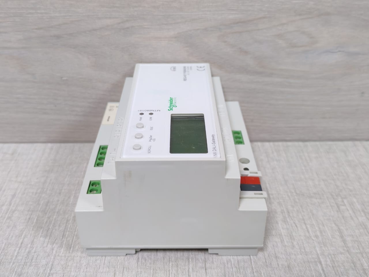Schneider Electric MTN680191 Schneider Electric MTN680191 KNX DALI Gateway 8
