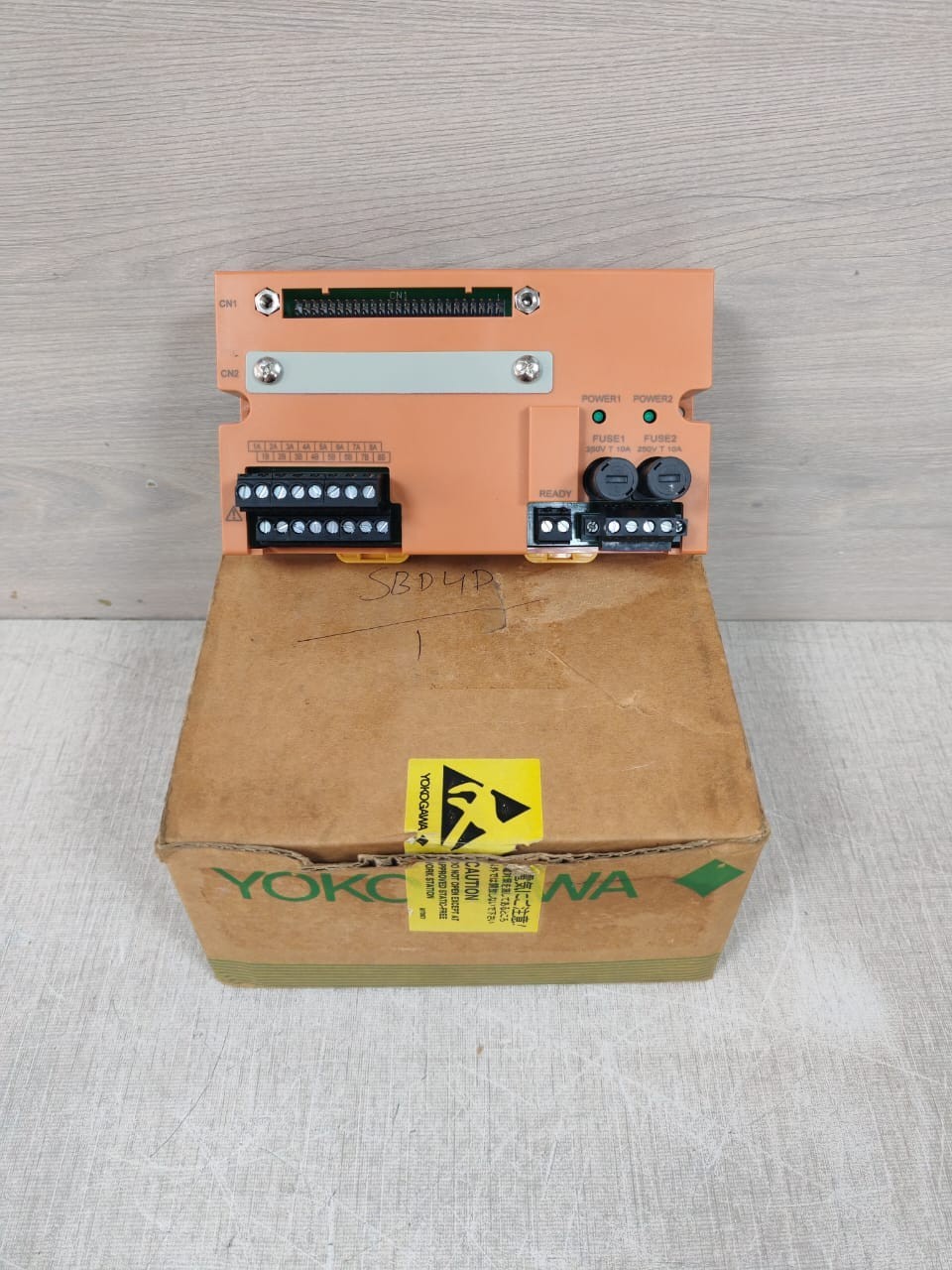 YOKOGAWA SBD3D-06 S2 24VDC 5A TERMINAL BOX - WITH DIRTY BOX