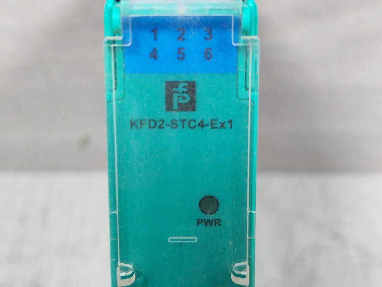 Pepperl+Fuchs TEILE-NR: 231364 PEPPERL+FUCHS KFD2-STC4-Ex1 K-SYSTEM SMART TRANSMITTER ISOLATOR P/N: 231364 3