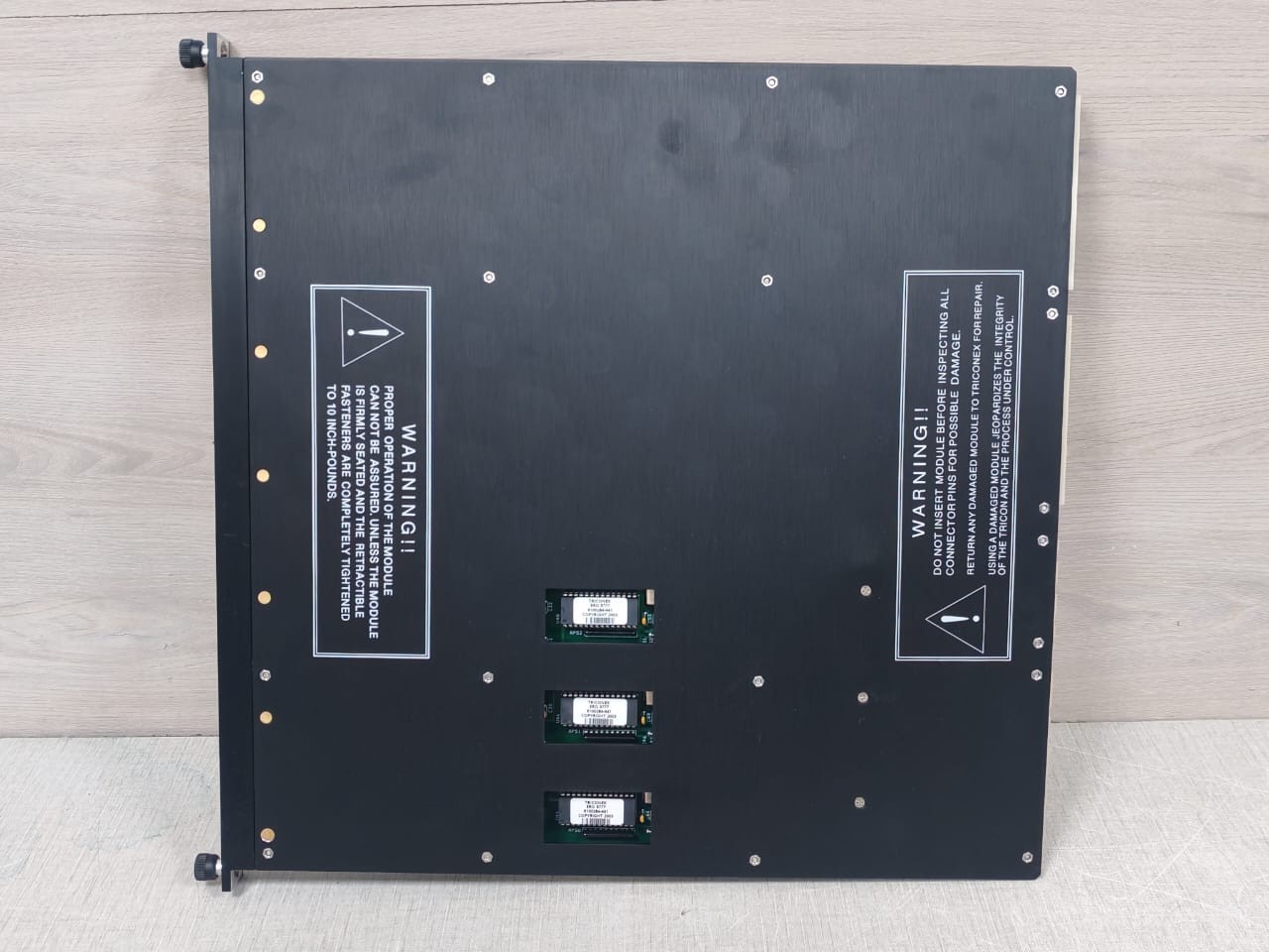 Triconex 3000314-315 Triconex 3636T Digital Relay Output Module 3000314-315 REV.E 6
