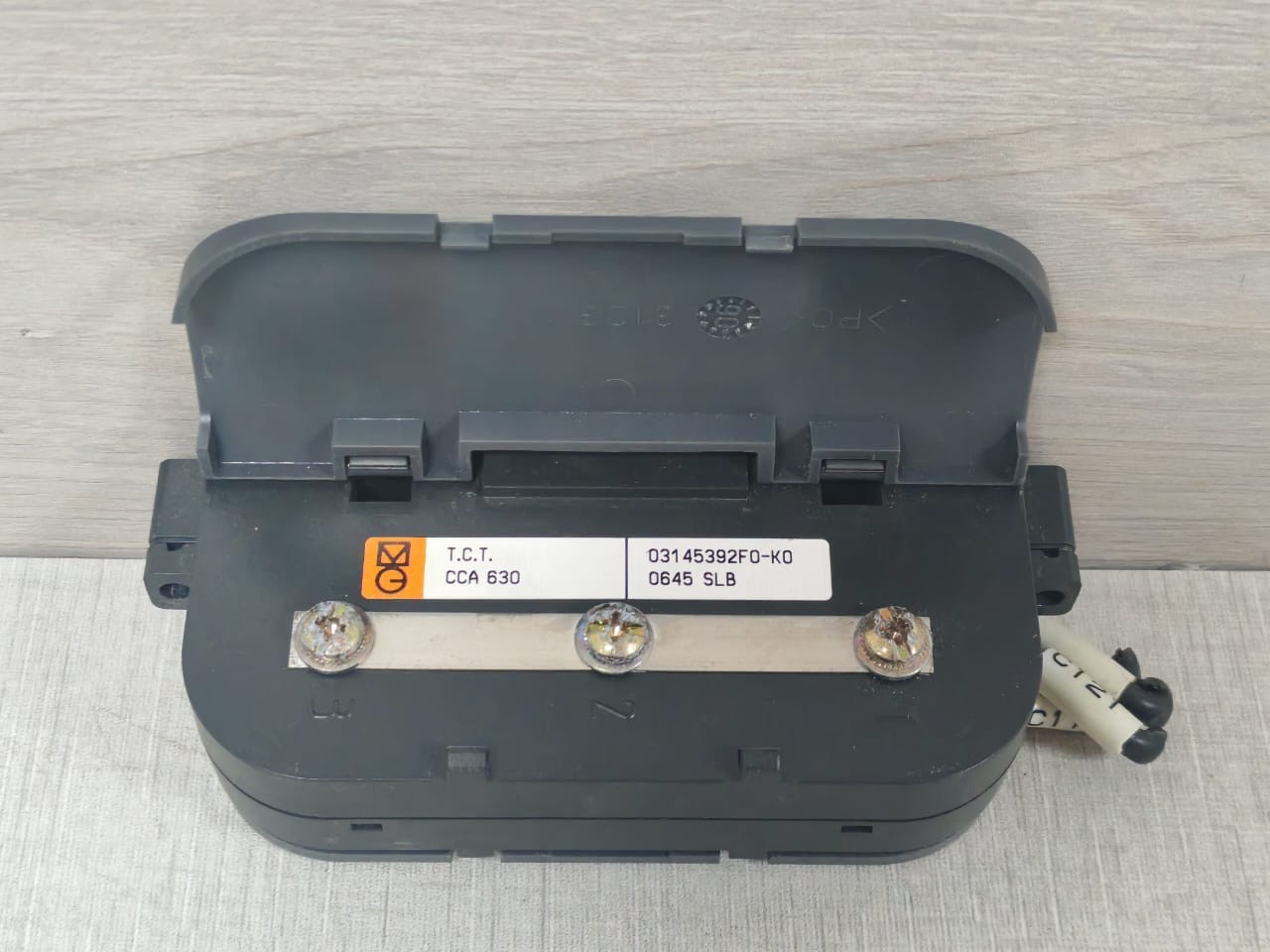 Schneider Electric CCA630 Merlin Gerin CCA630 Power Connector 7