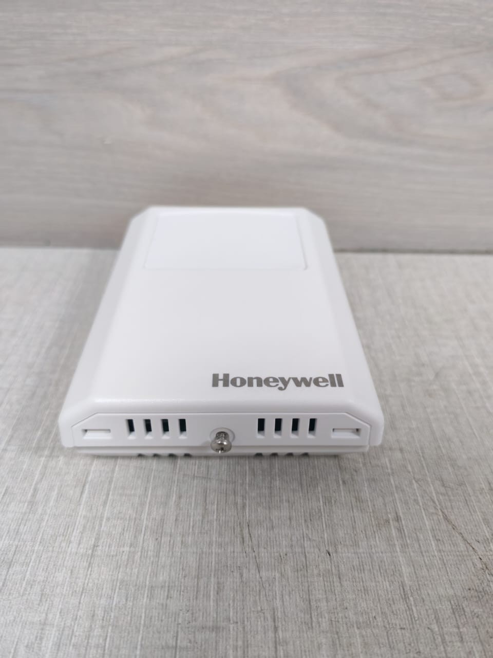 Honeywell HTXRC12A2 HONEYWELL HTXRC12A2 TEMPERATURE TRANS.ROOM CONT. 4-20mA-W 9