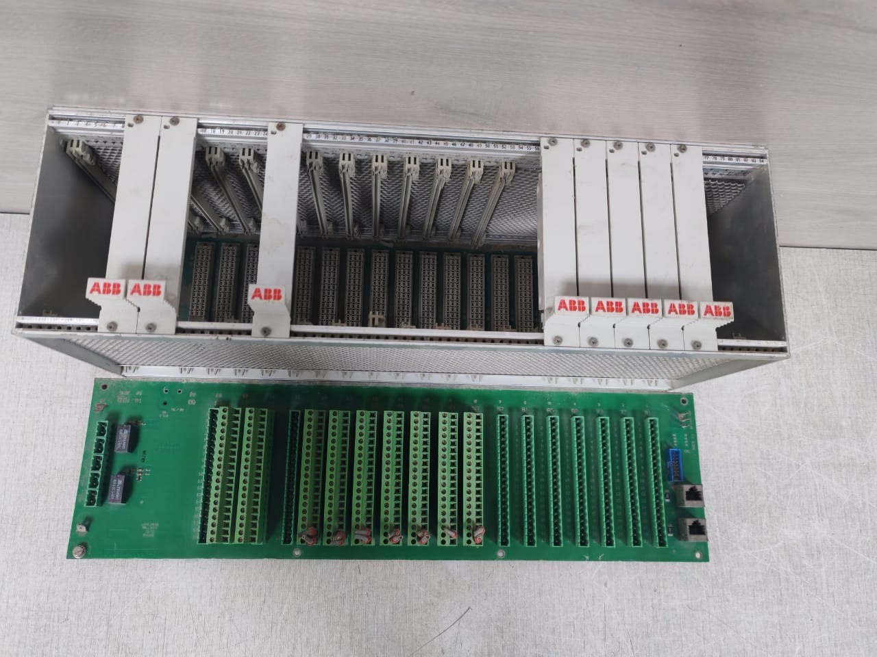 ABB 1KGT022111R42 ABB RACK 1KGT022111R42 - RACK ONLY 5