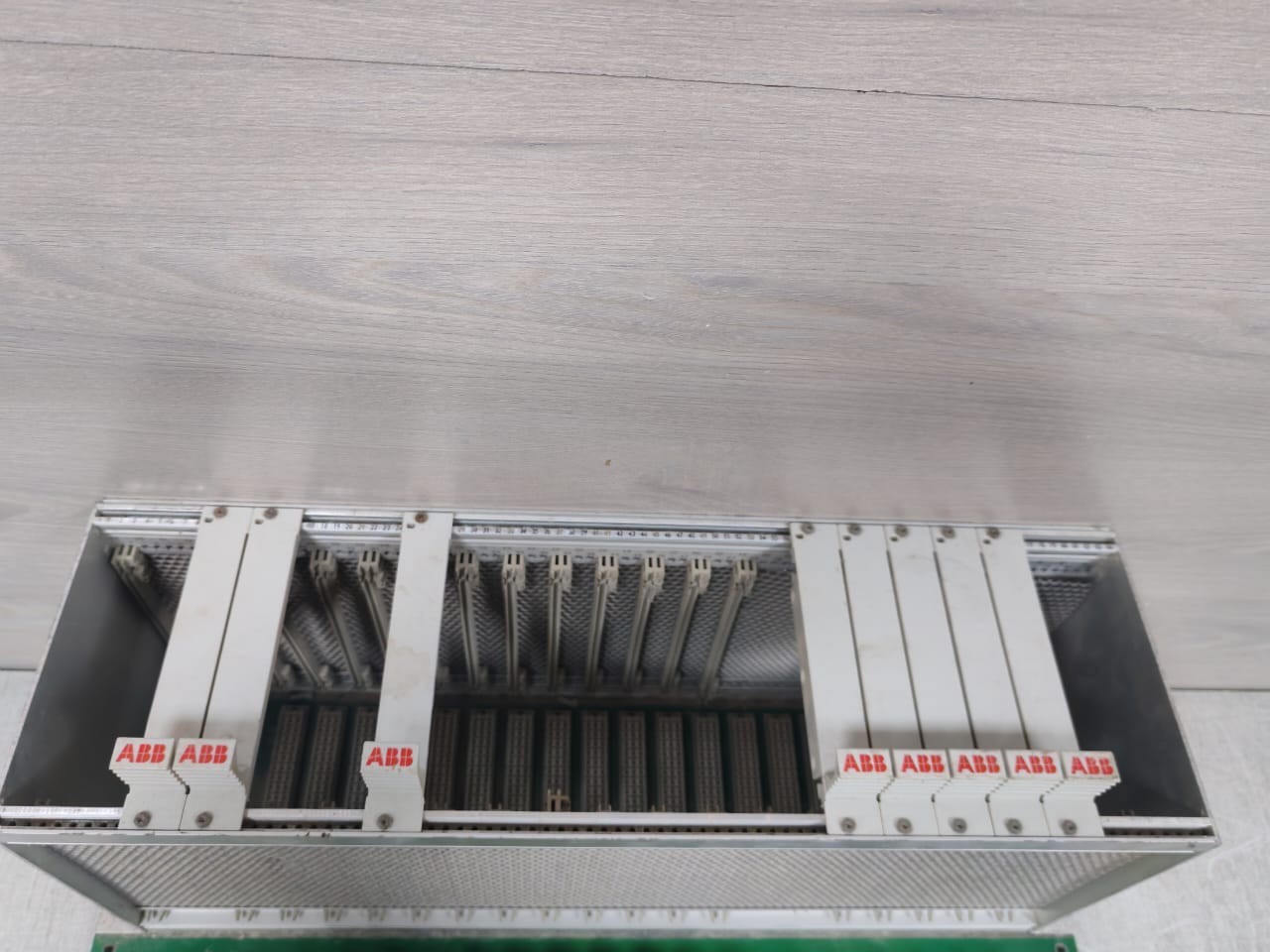 ABB 1KGT022111R42 ABB RACK 1KGT022111R42 - RACK ONLY 7