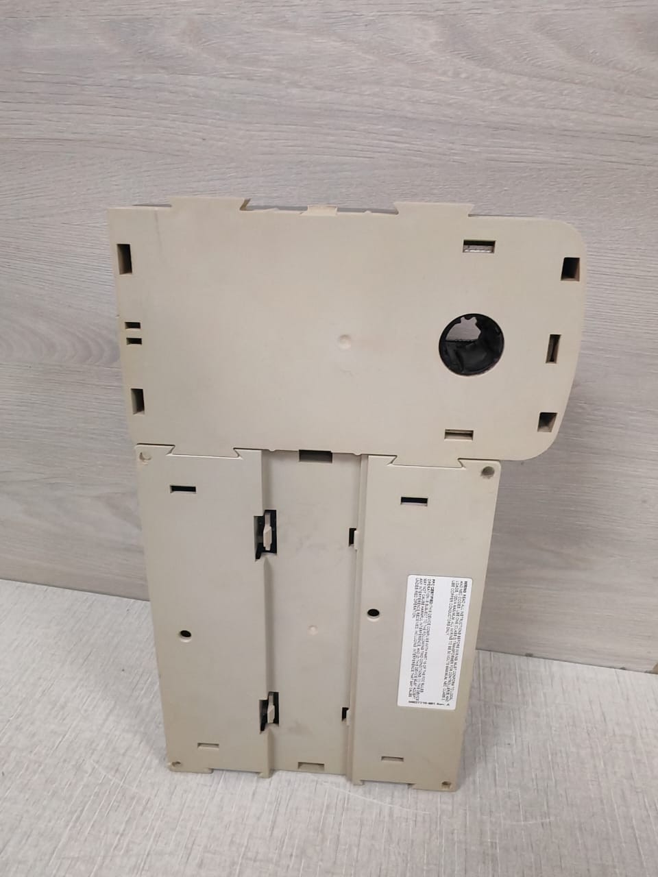 ALERTON 50027210-001 ALERTON VAVIH-SD VAV CONTROLLER WITH ACTUATOR 50027210-001 REV.A 8