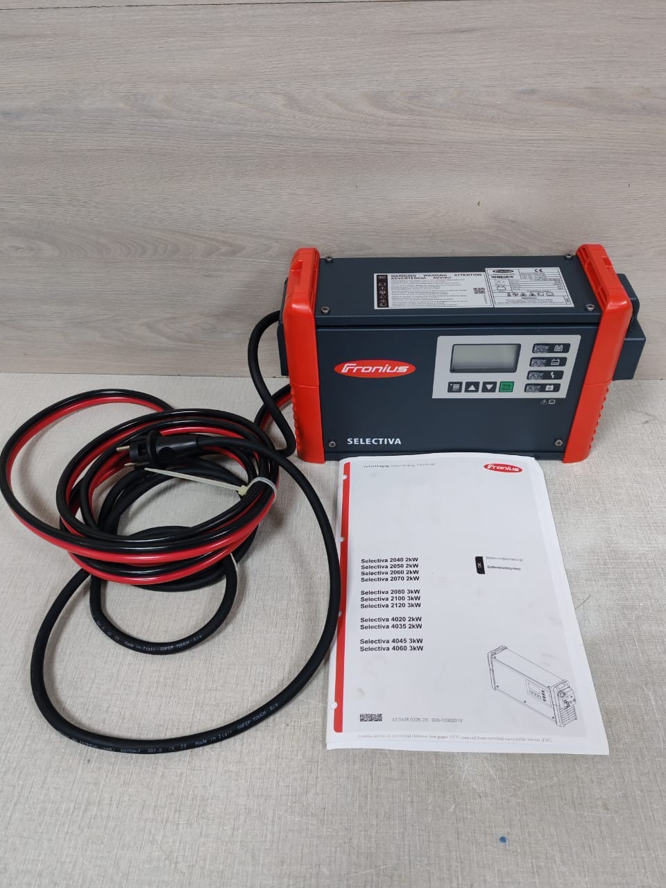 Fronius SELECTIVA 2050 Fronius Selectiva 2050 2KW Battery Charger 4,010,461 2