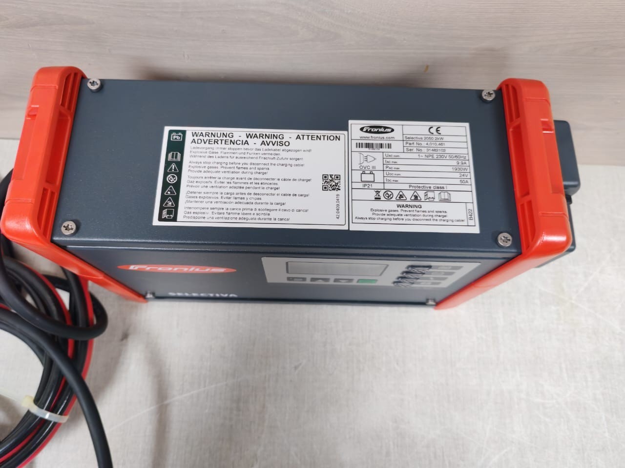 Fronius SELECTIVA 2050 Fronius Selectiva 2050 2KW Battery Charger 4,010,461 10