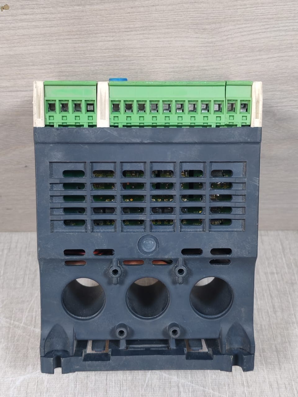 Schneider Electric LTMR08MFM Schneider Electric LTMR08MFM Motor Management Motor Controller 8