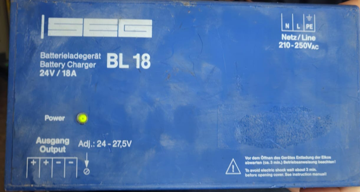 WOODWARD SEG BL18 BATTERY CHARGER 24V / 18A