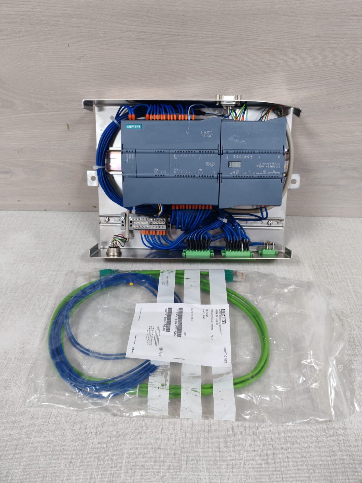 SIEMENS SIMATIC S7-1200 CPU 1214C DC & SIWAREX WP251 WEIGHING MODULE
