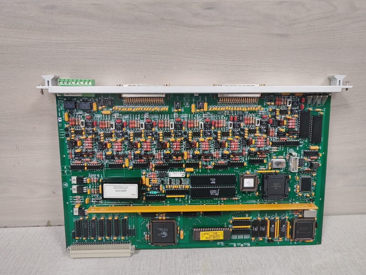 EN-TRONIC CONTROLS ZE544-110A-300/1 EN-TRONIC CONTROLS ZE544-110A-300/1 8-Frequency Input 7